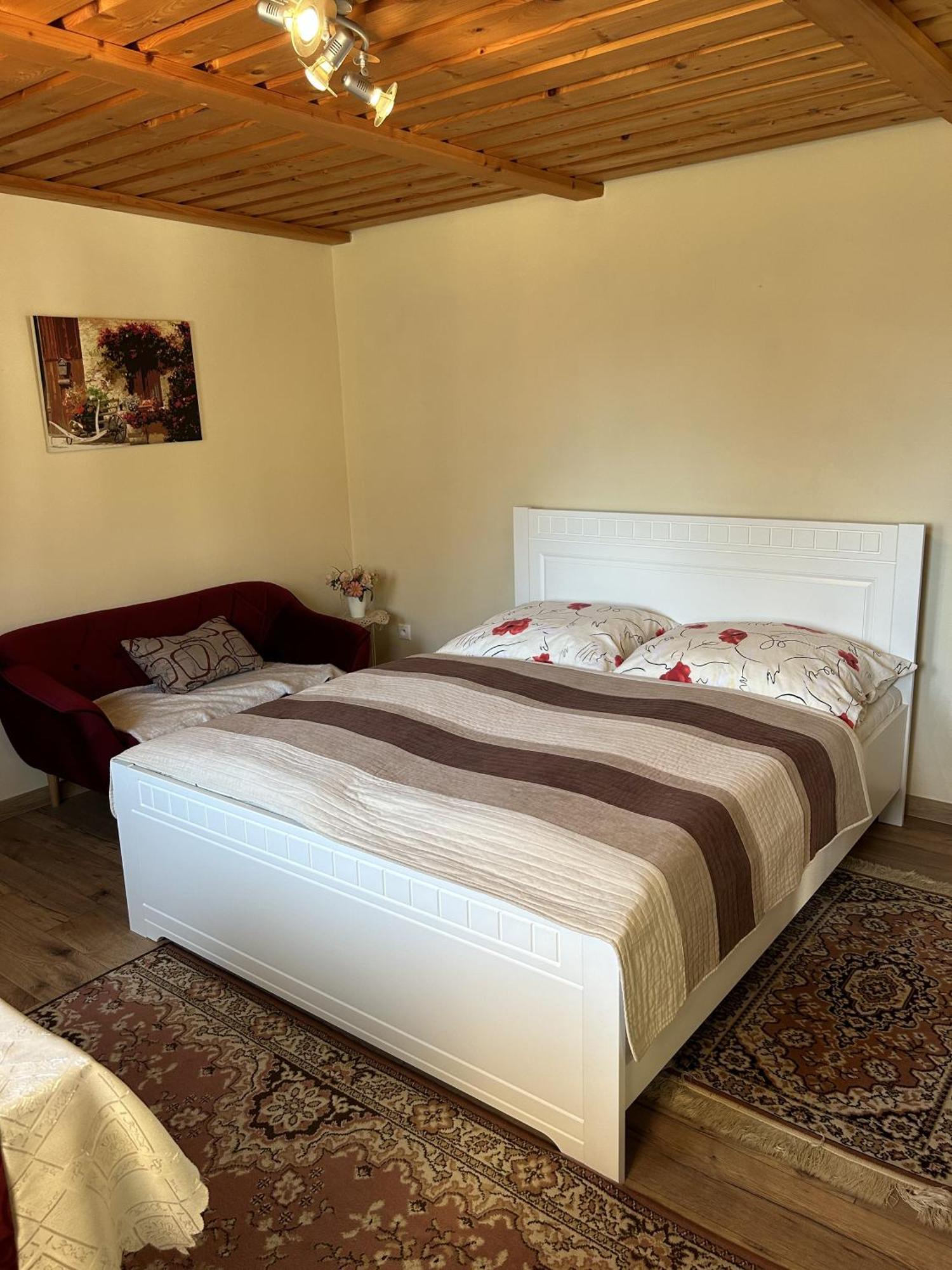 Privat Lenka Hotel Prosiek Exterior foto
